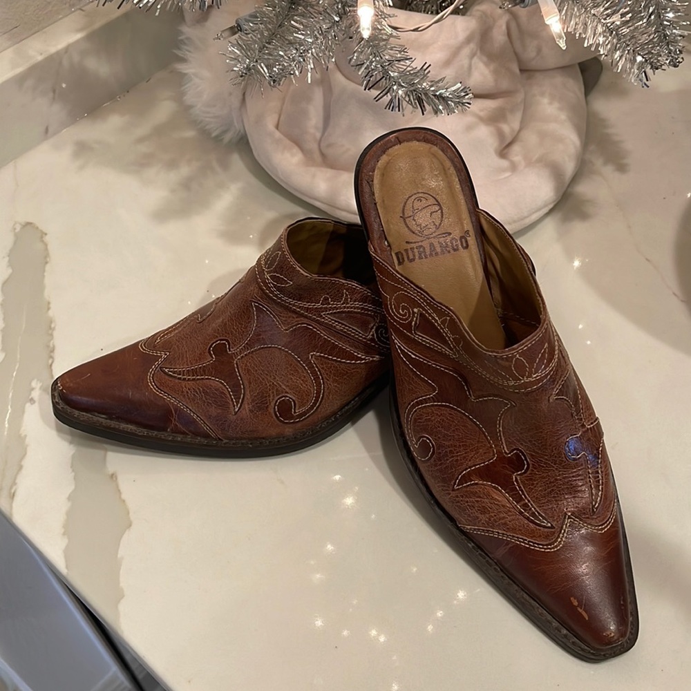 Durango Brown Leather Pointed-Toe Mules